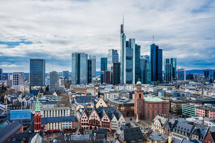 IHK24_Frankfurt_Skyline