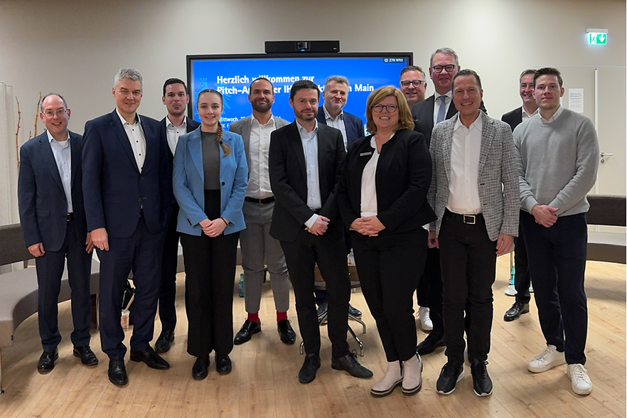 Pitch-Arena: Gruppenbild mit der Experten-Jury